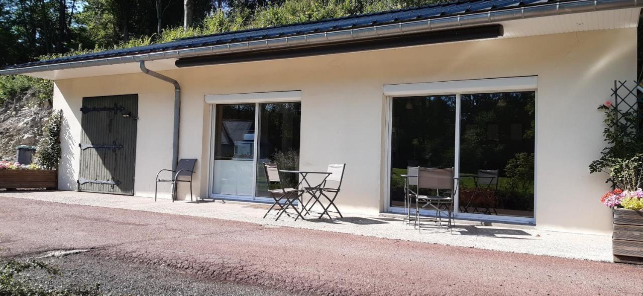 Adorable Maison D'Hotes Bordee D'Etangs Au Calme. Grandcourt  Exterior foto